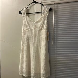 No Boundaries White Sleeveless Sundress Scoop Neck Midi